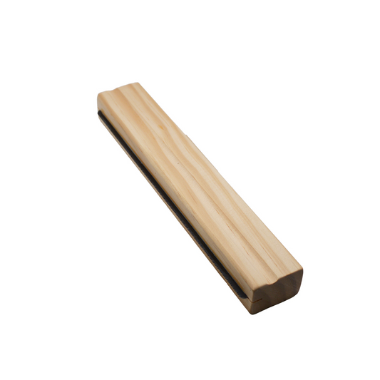 STRIGLIA IN LEGNO